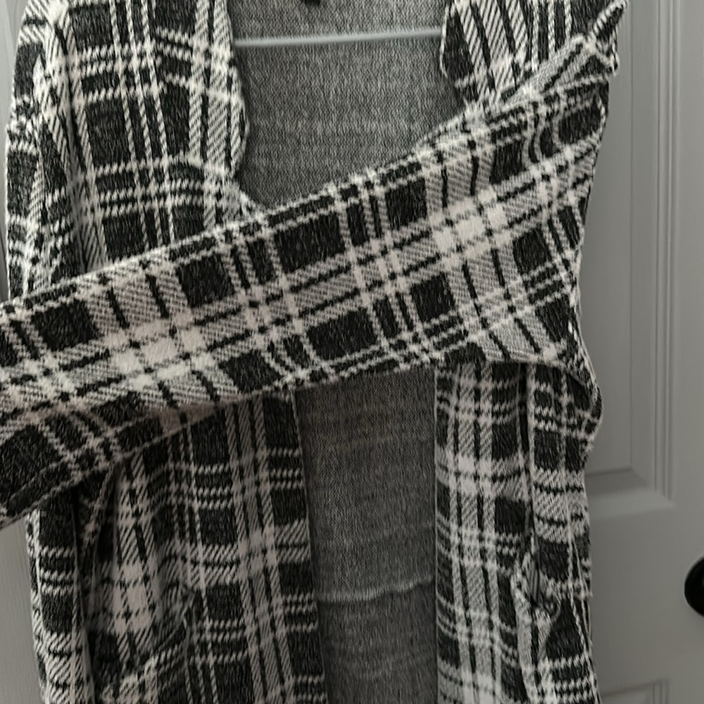 Express Plaid Long Blazer - Picture 4 of 8
